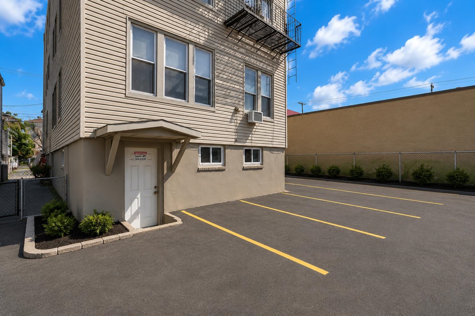 305 CATOR AVE #1F
