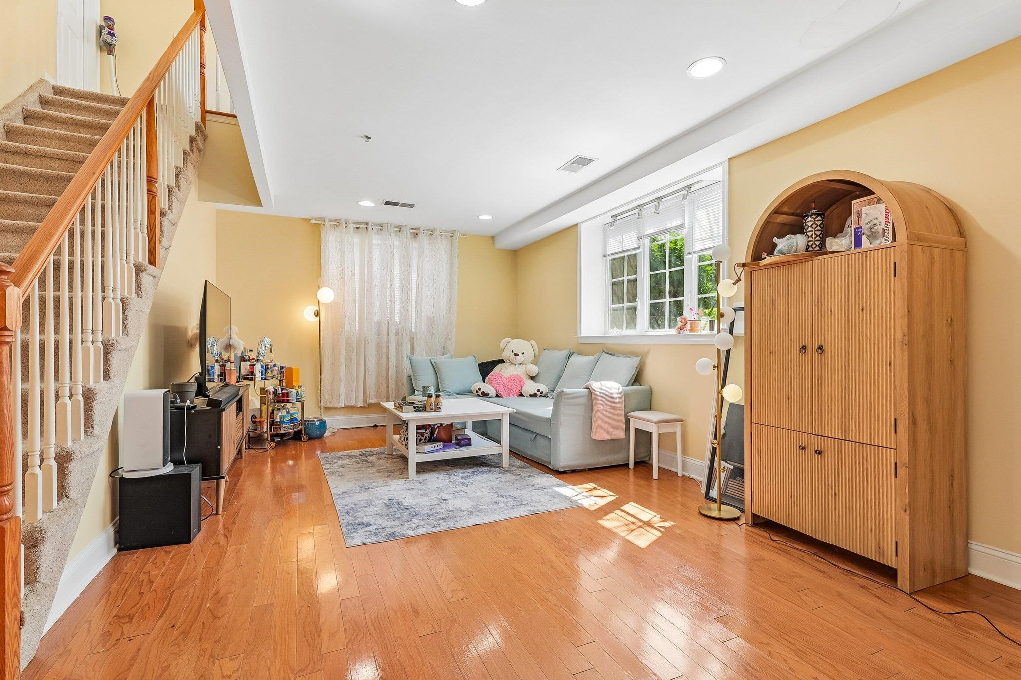 200 DEY ST #231