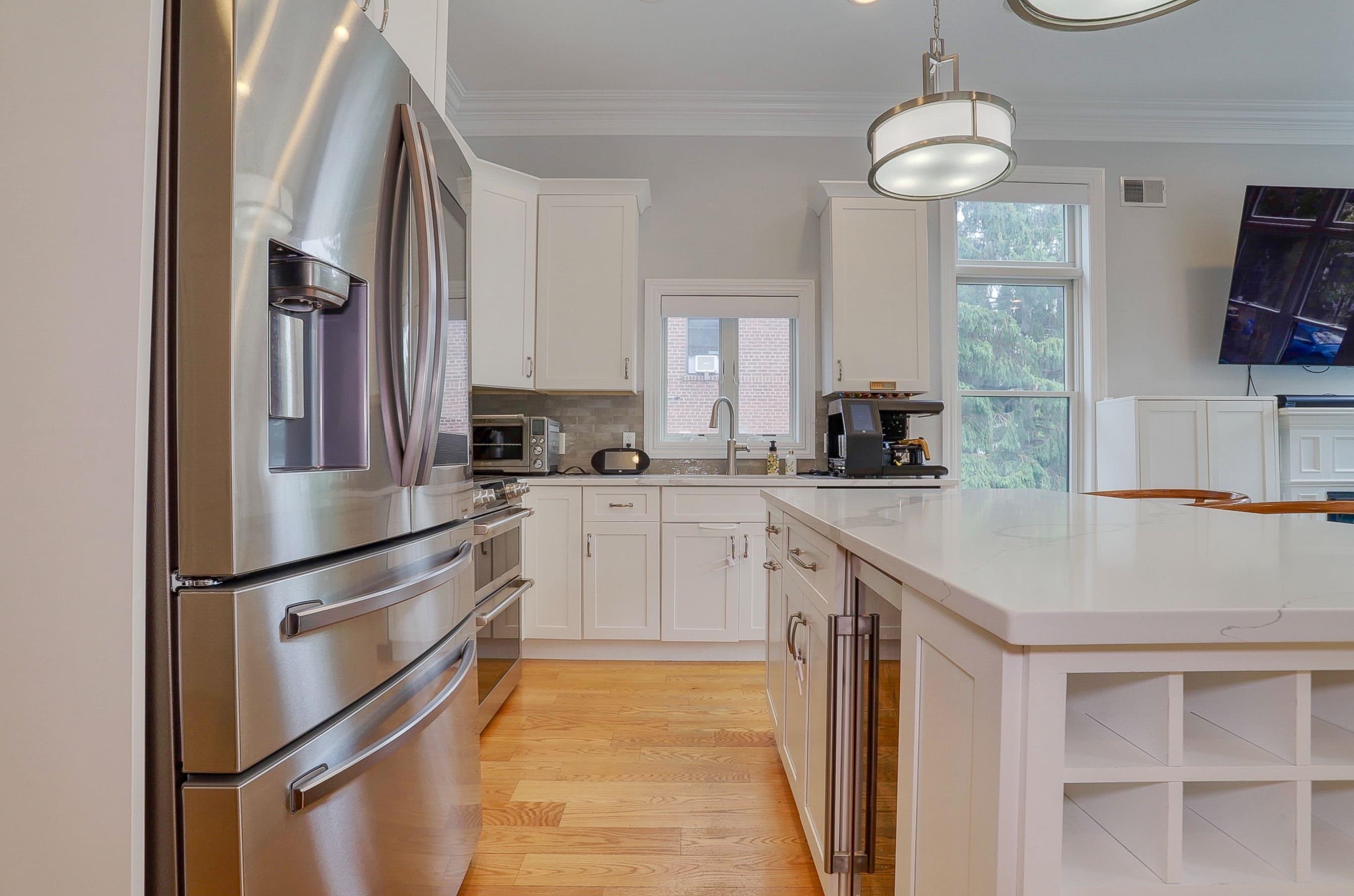 210 NORTH ST - Photo 3