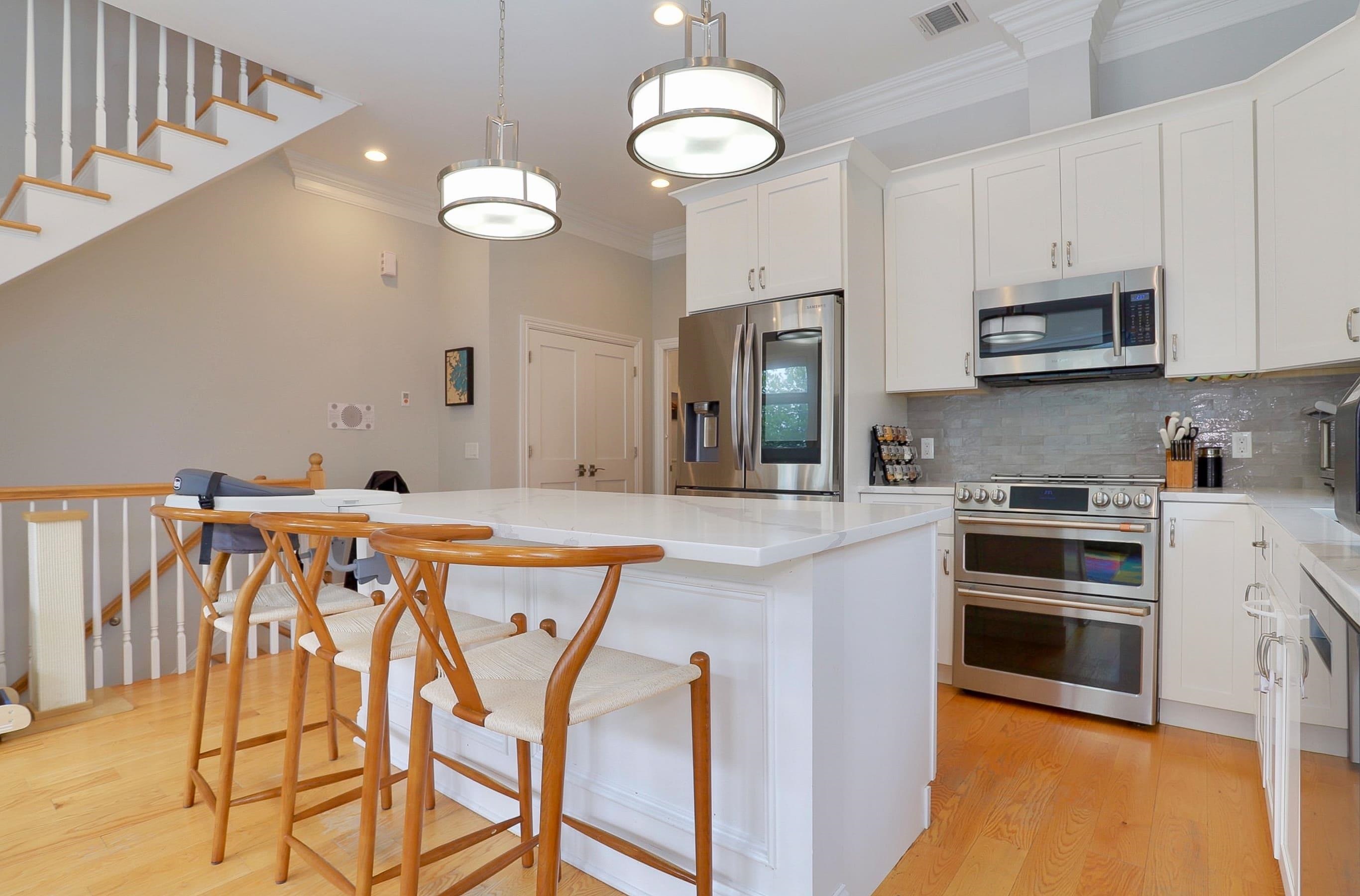 210 NORTH ST - Photo 4