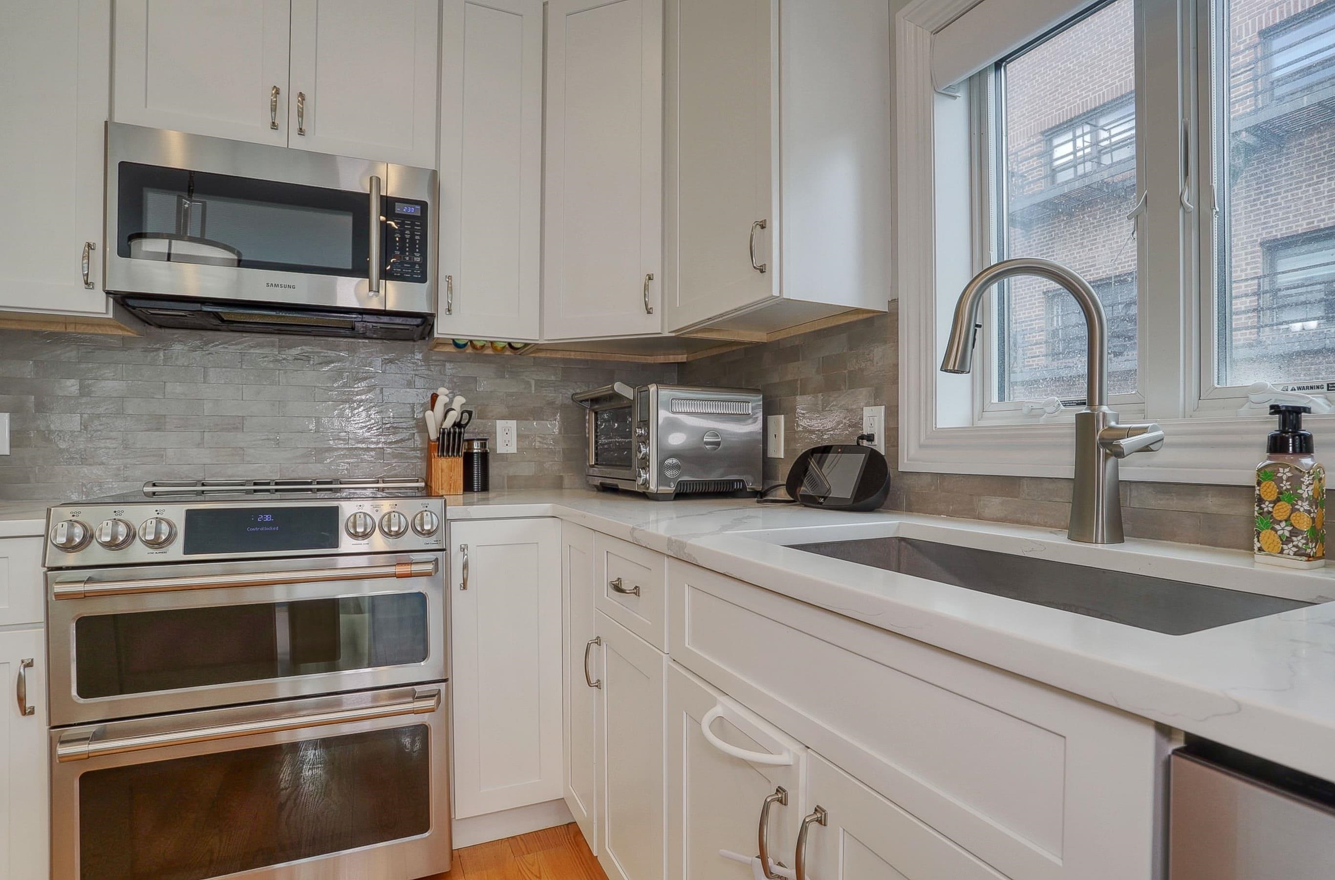 210 NORTH ST - Photo 5