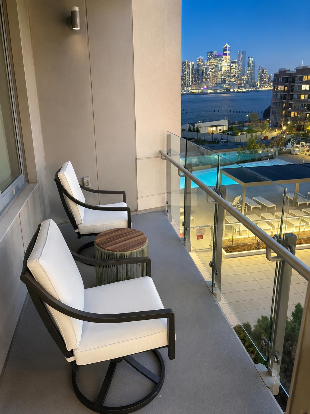 9 AVENUE AT PORT IMPERIAL #509