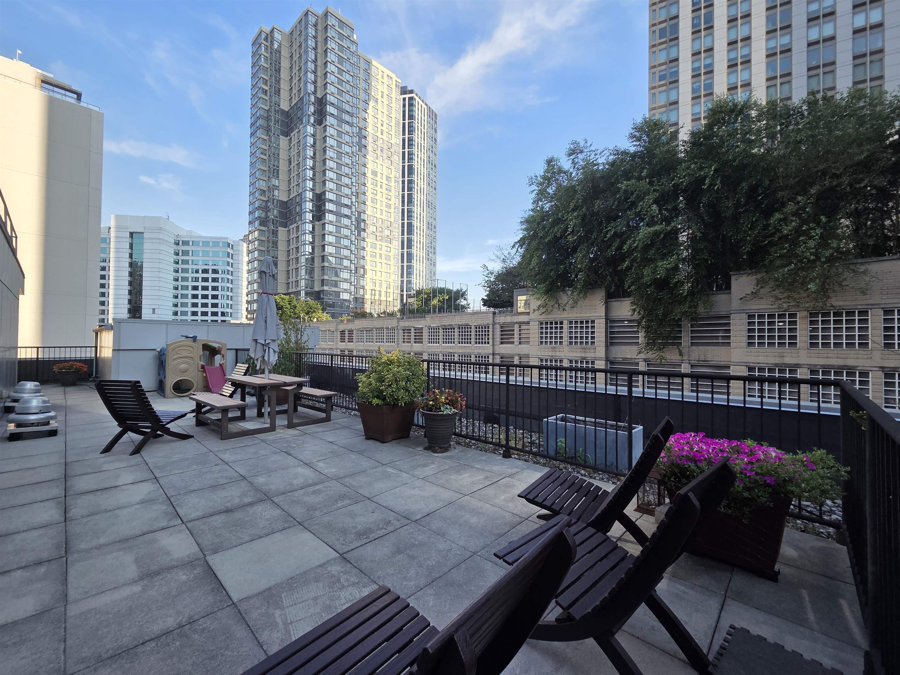 154 STEUBEN ST - Photo 3