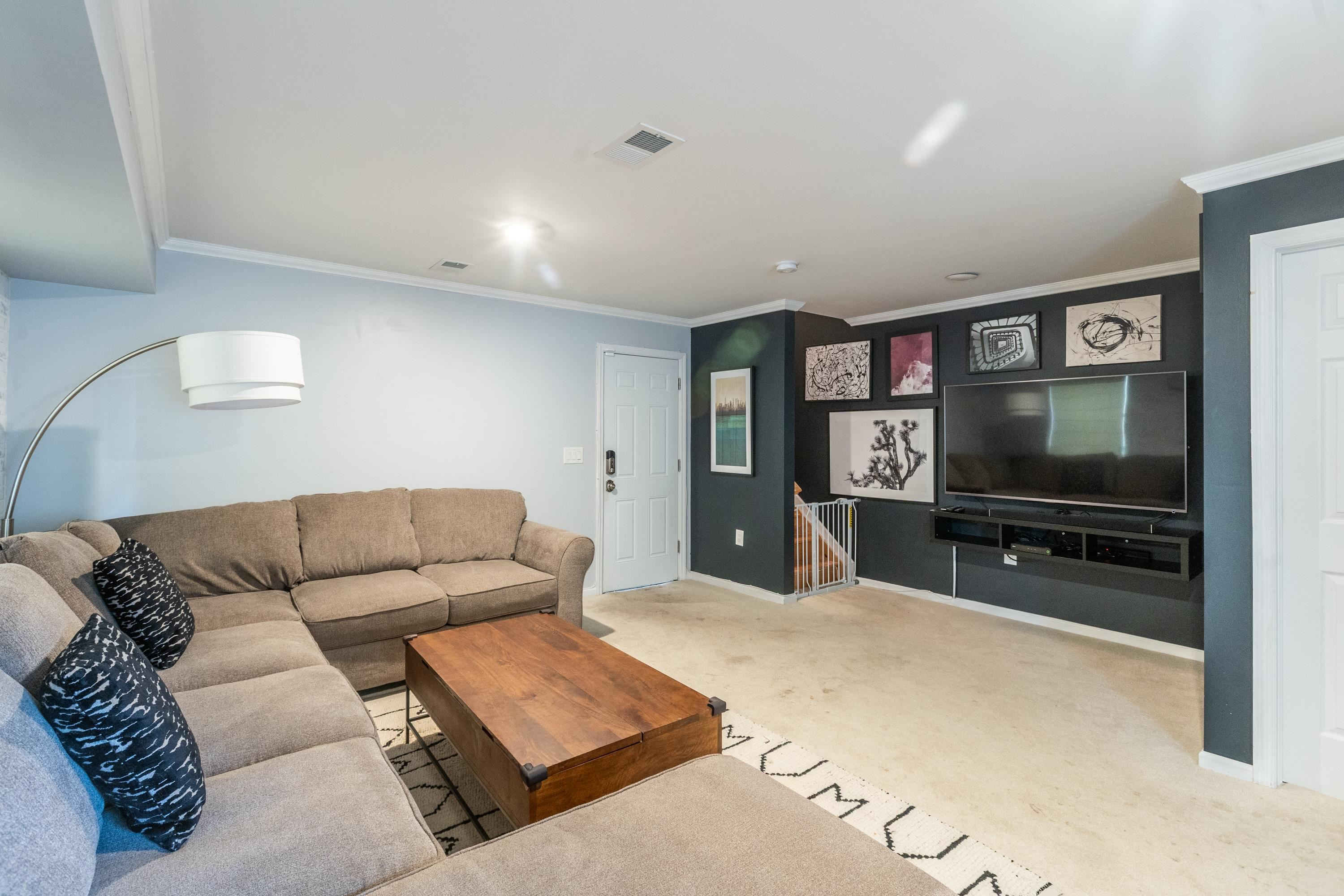 55 WAVERLY ST #1