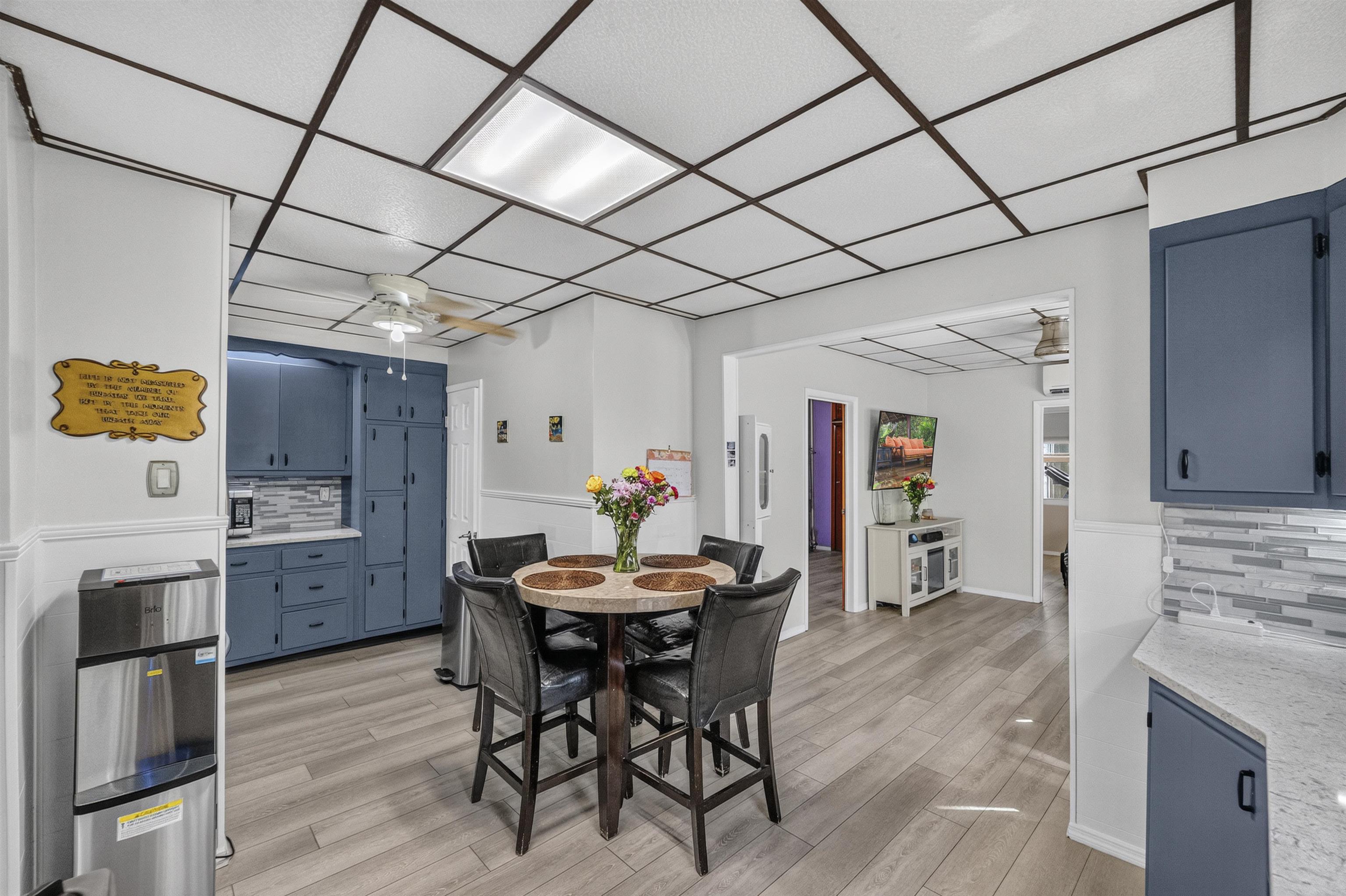 19 EAST 14TH ST - Photo 4
