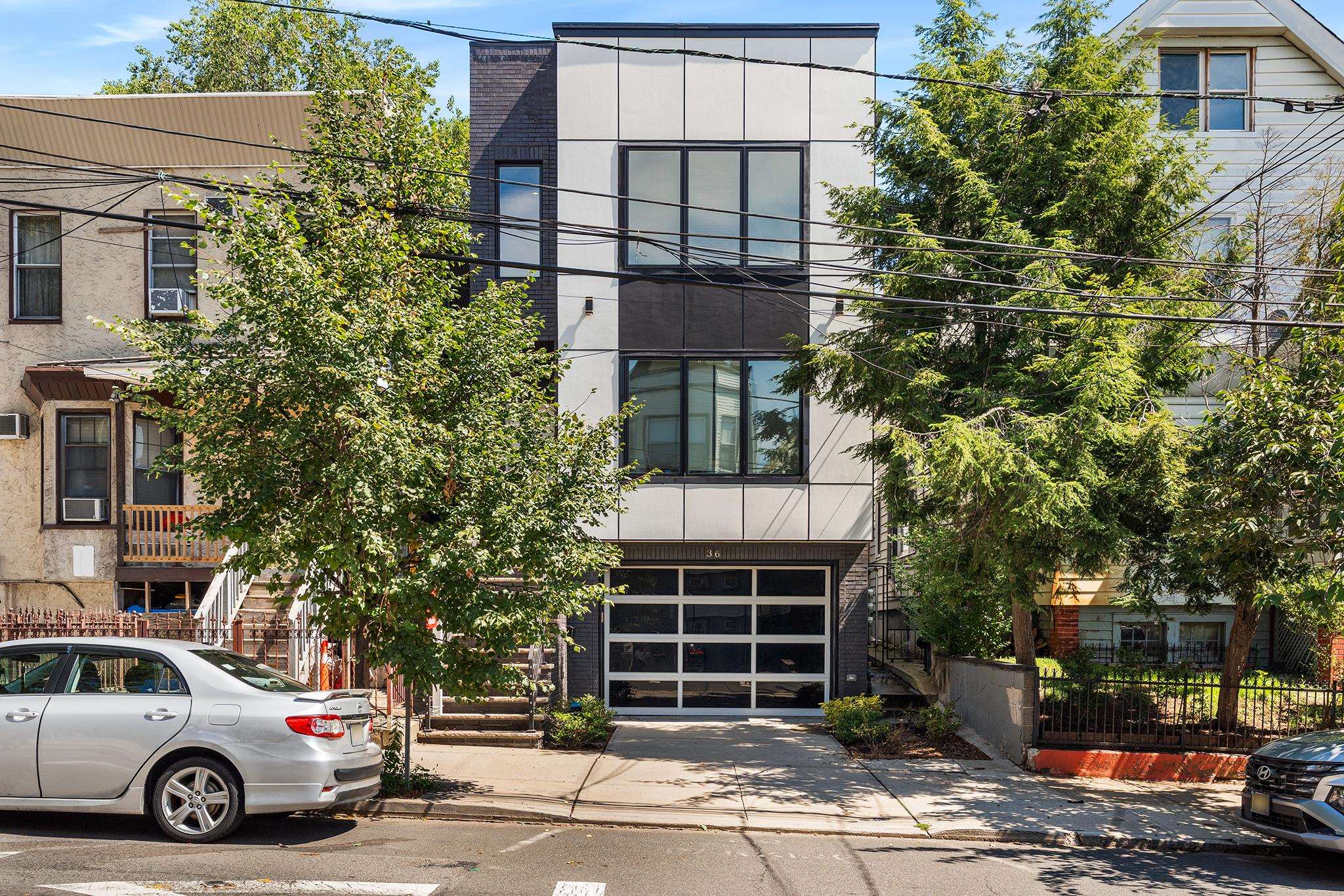 36 LINCOLN ST #2