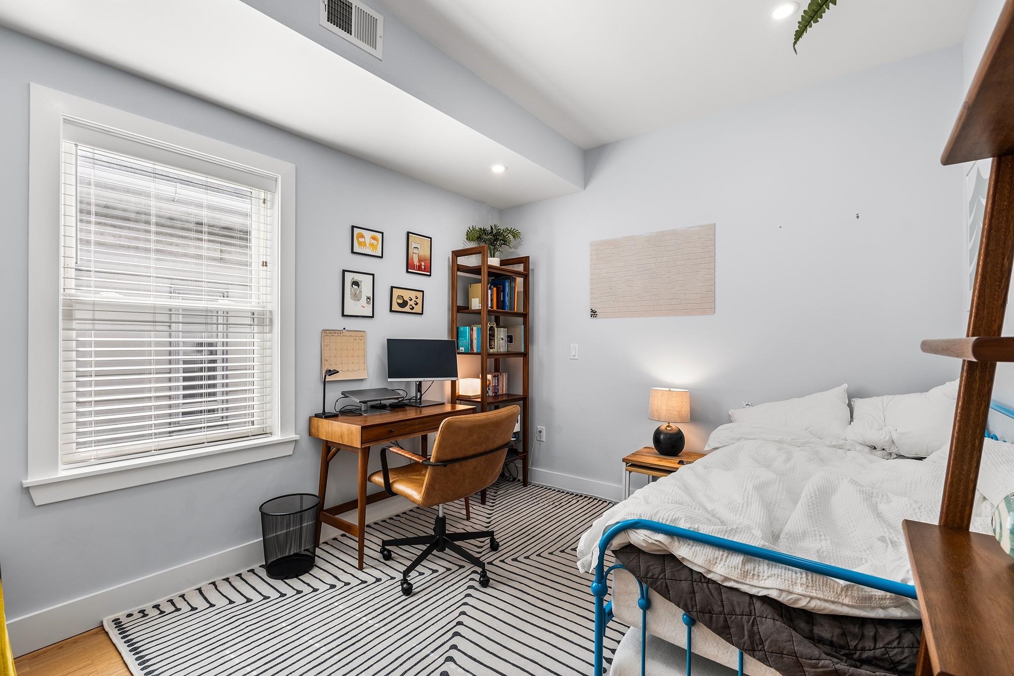 36 LINCOLN ST #2
