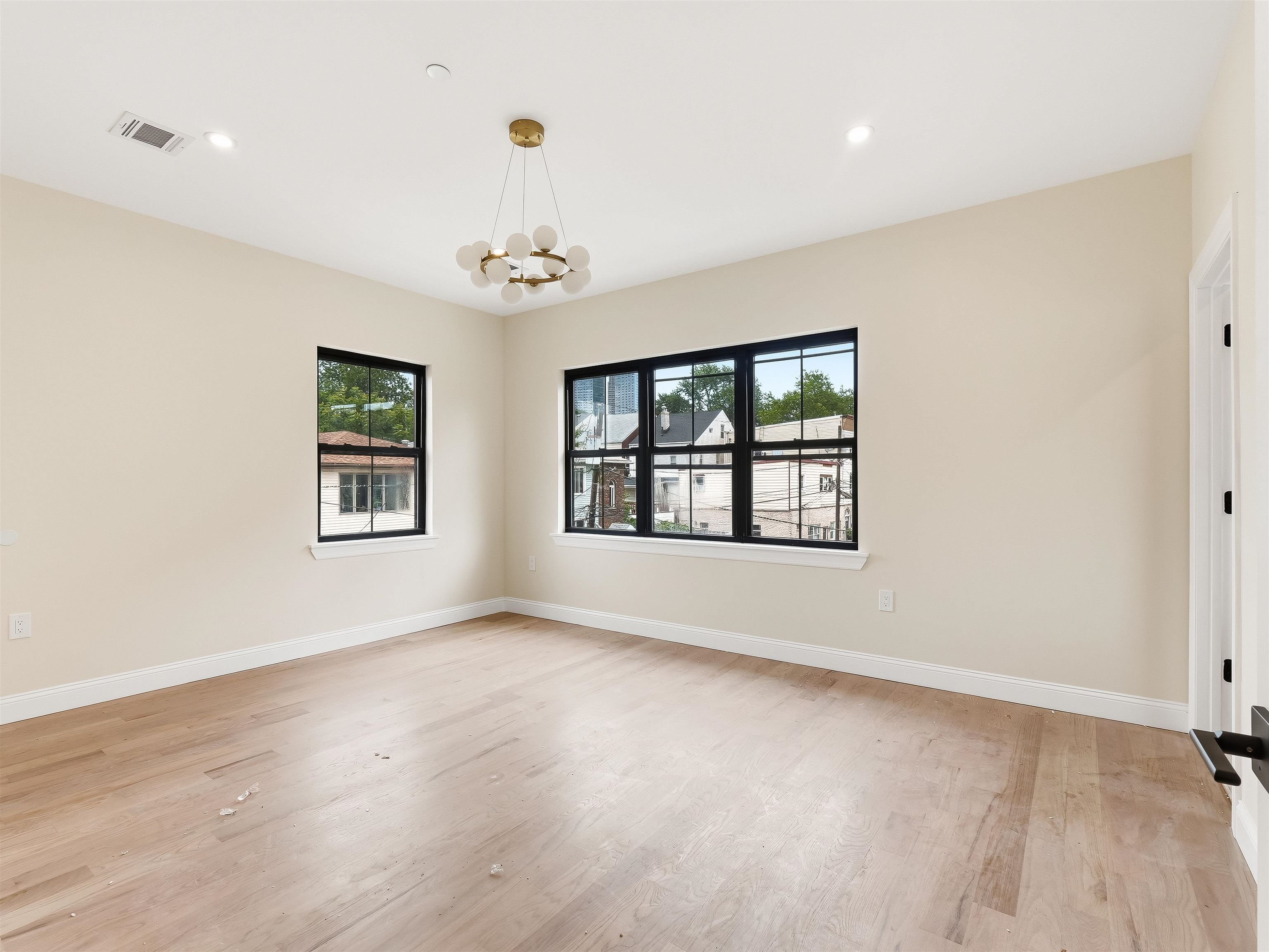 29 WELDON ST #3