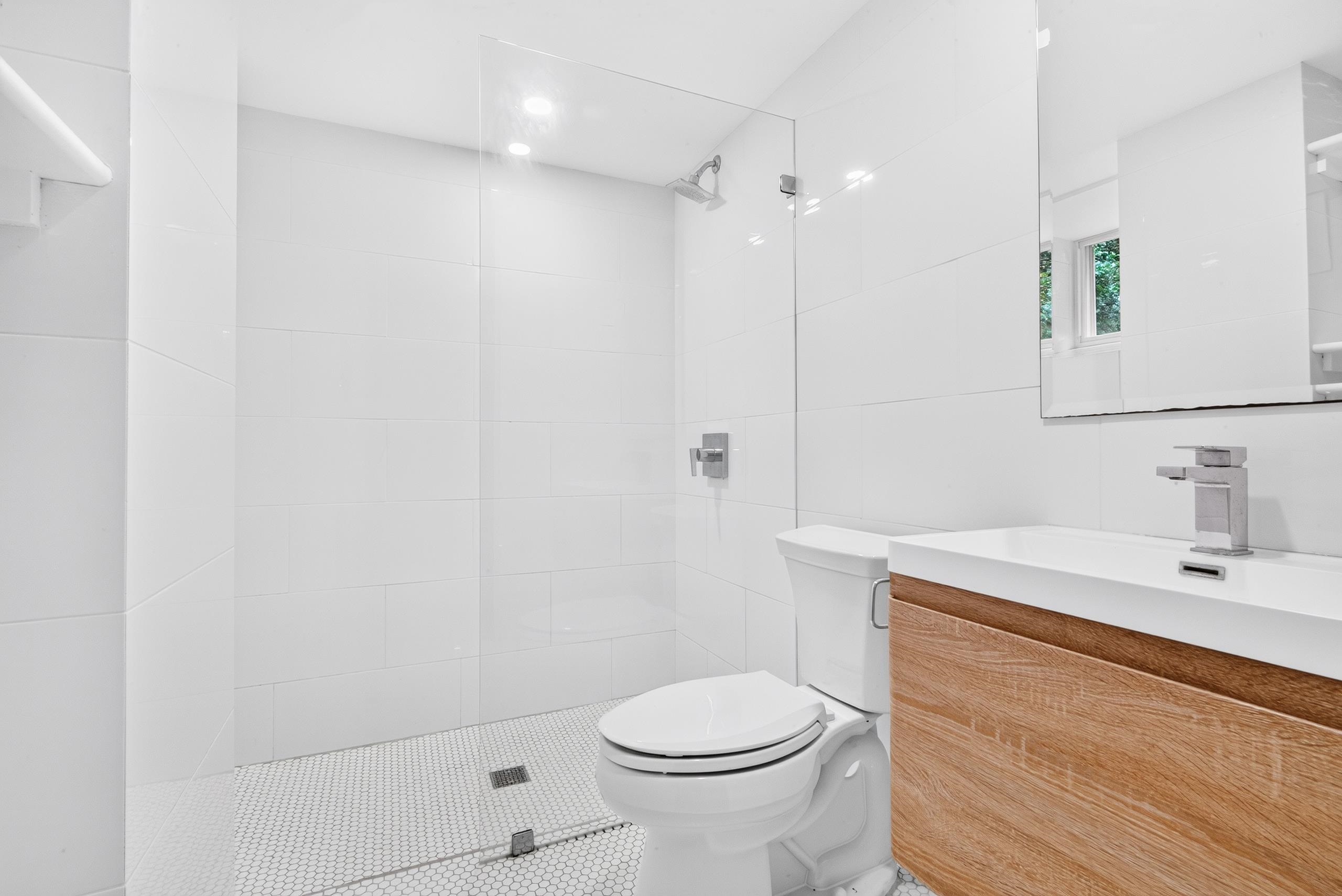 361-1 WEBSTER AVE #1