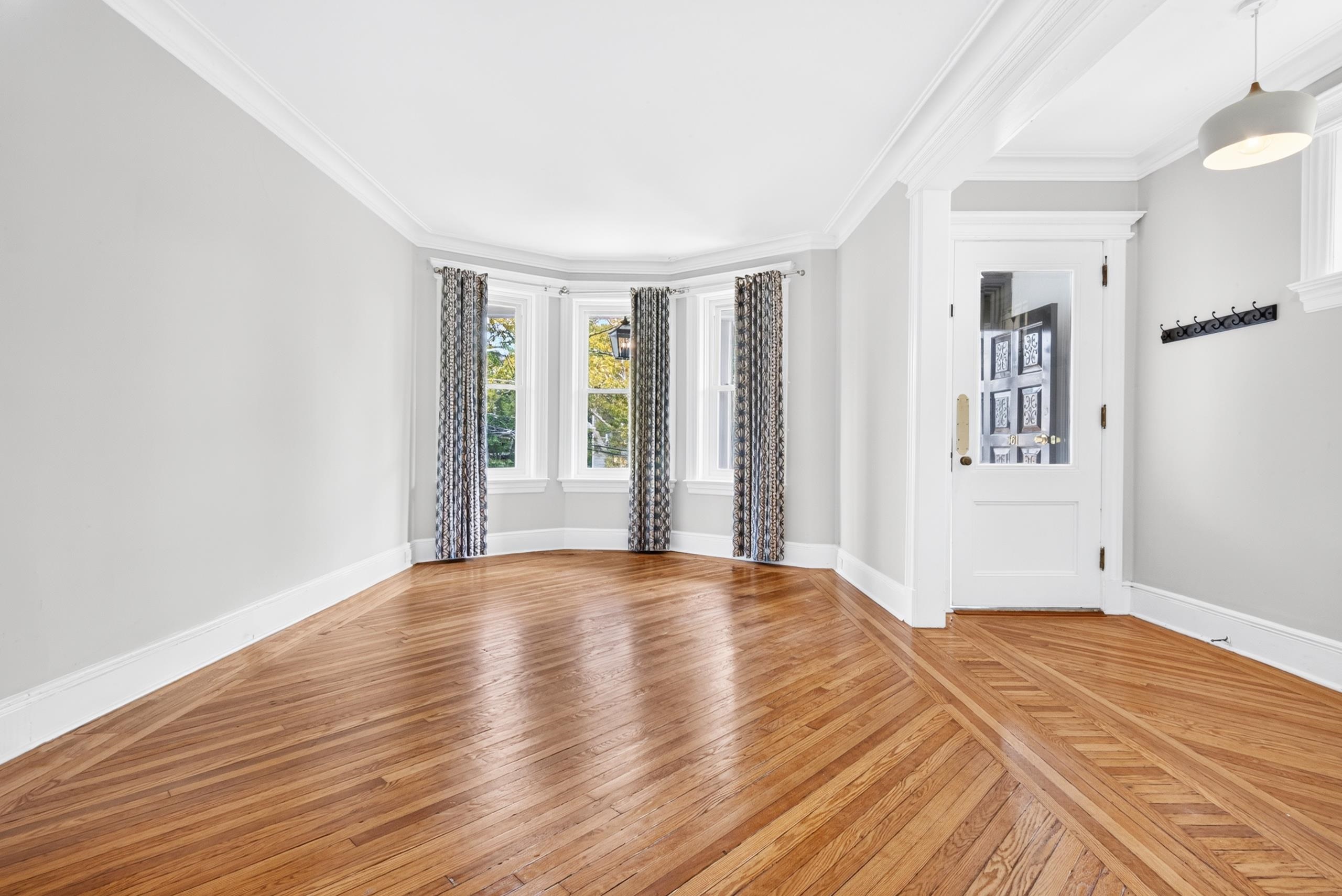 361-1 WEBSTER AVE #1