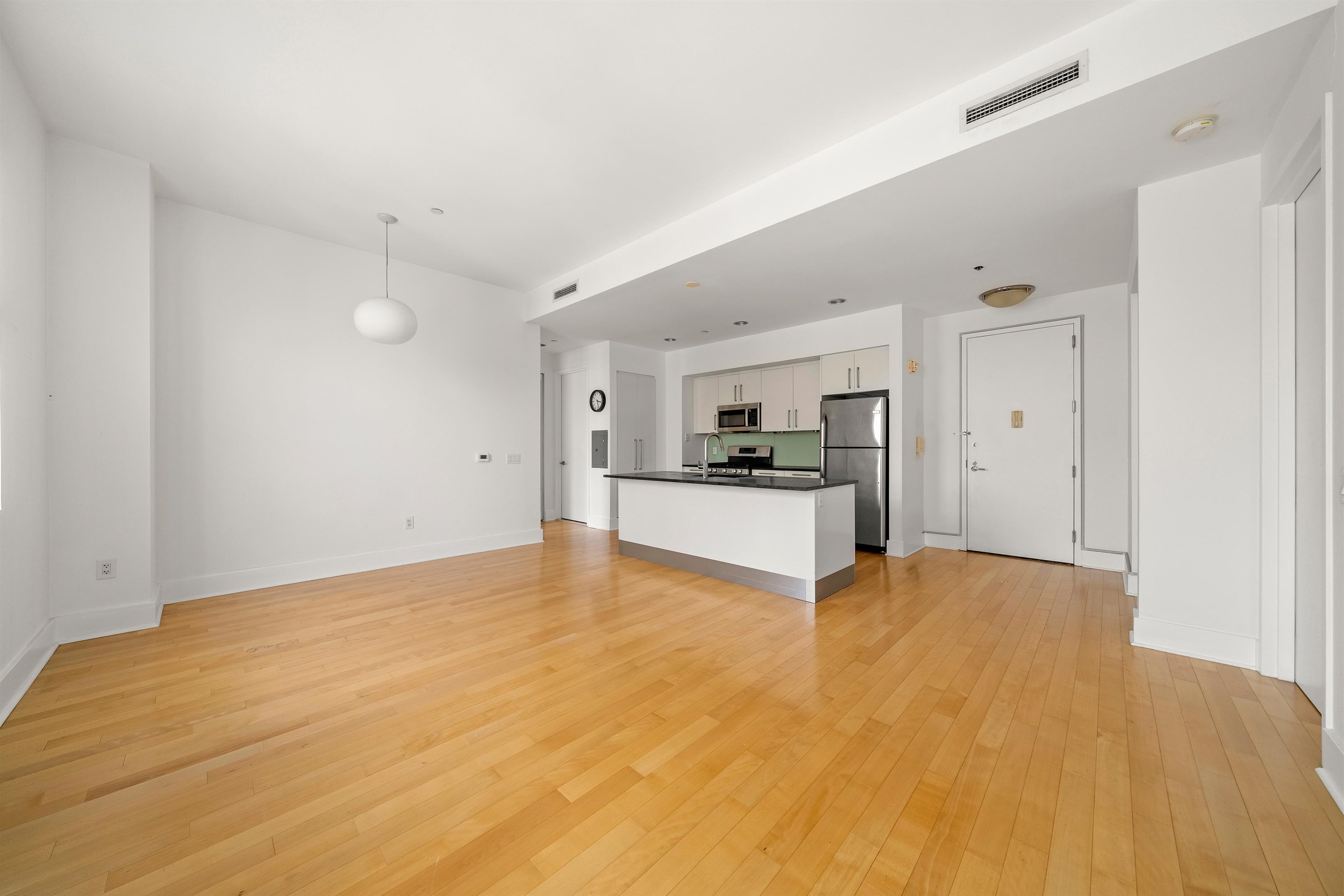 4 BEACON WAY #1804