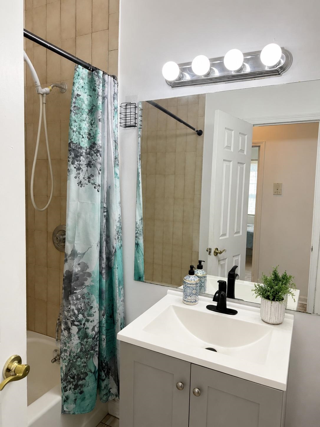 1870 JOHN F KENNEDY BLVD #3F