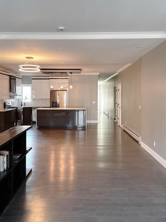 29 CARLTON AVE #1