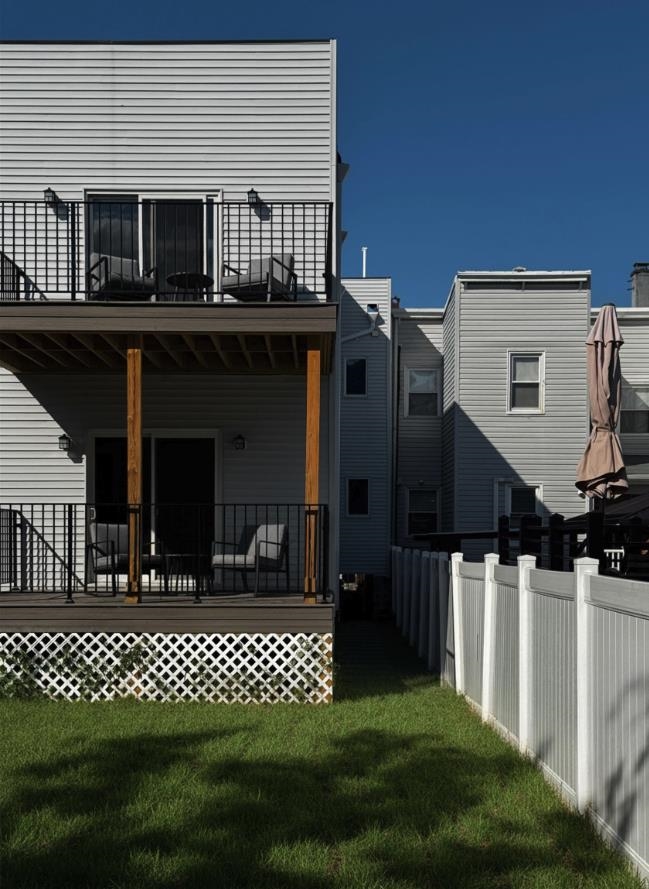 29 CARLTON AVE #1