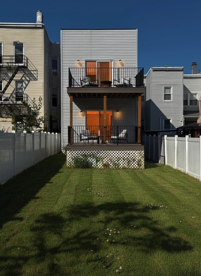 29 CARLTON AVE #1