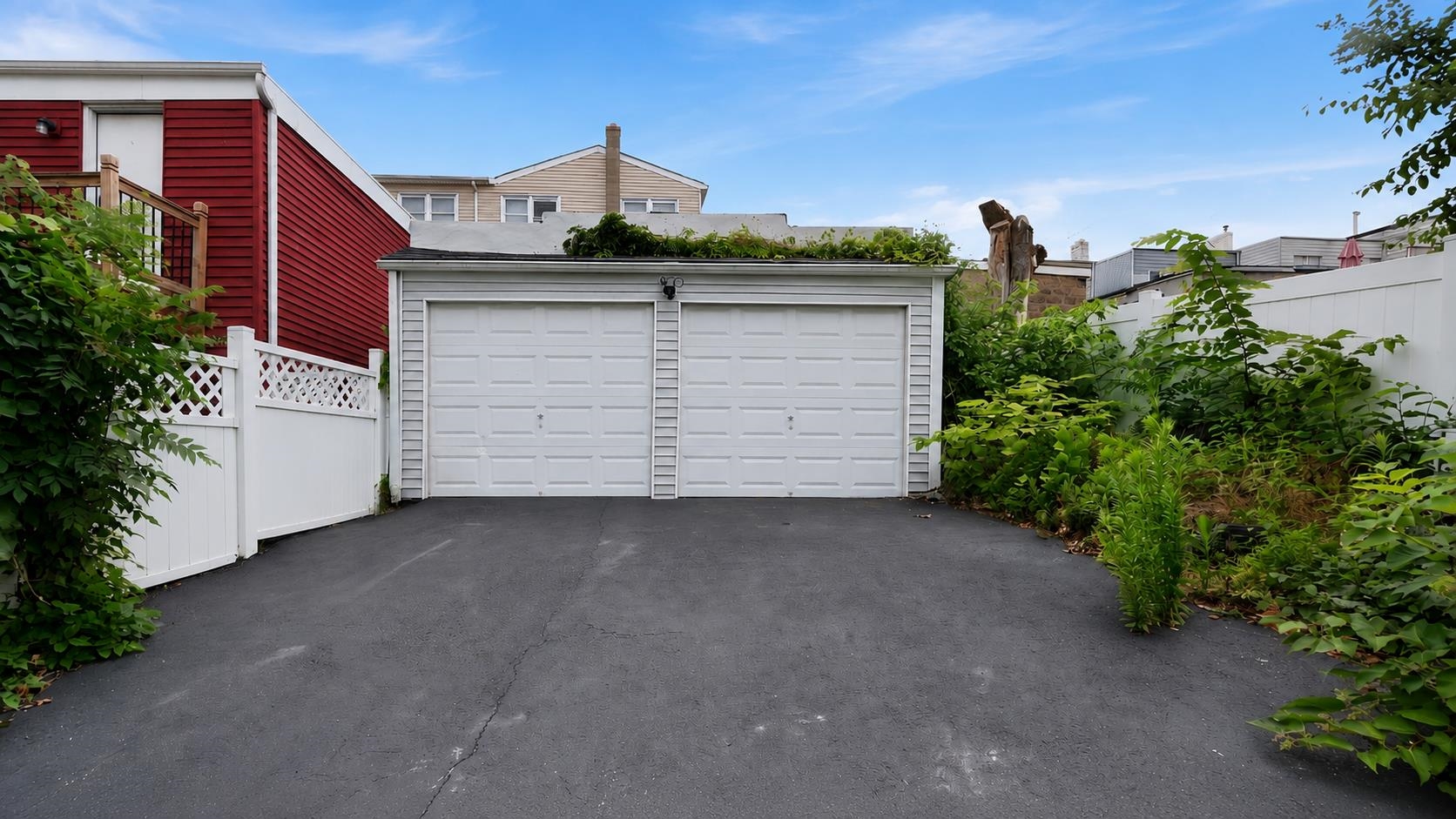 676 LIBERTY AVE