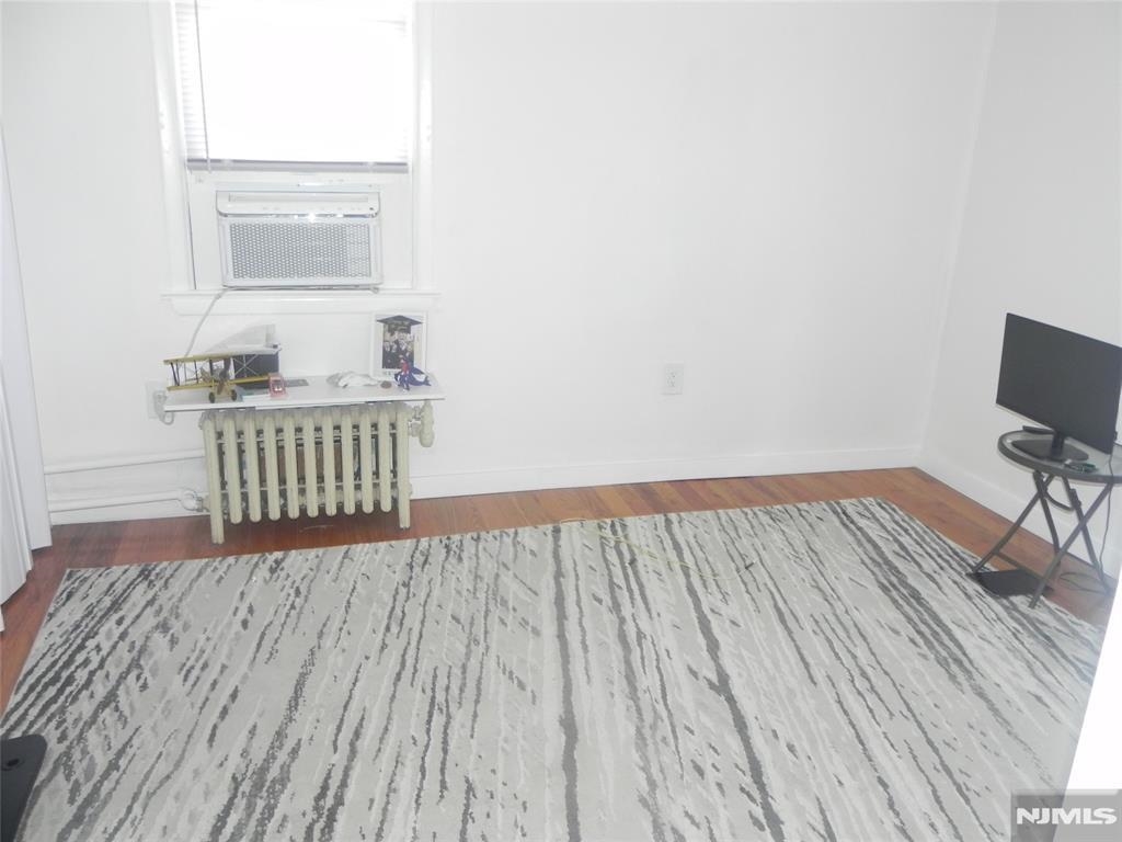 58 MARSHALL AVE