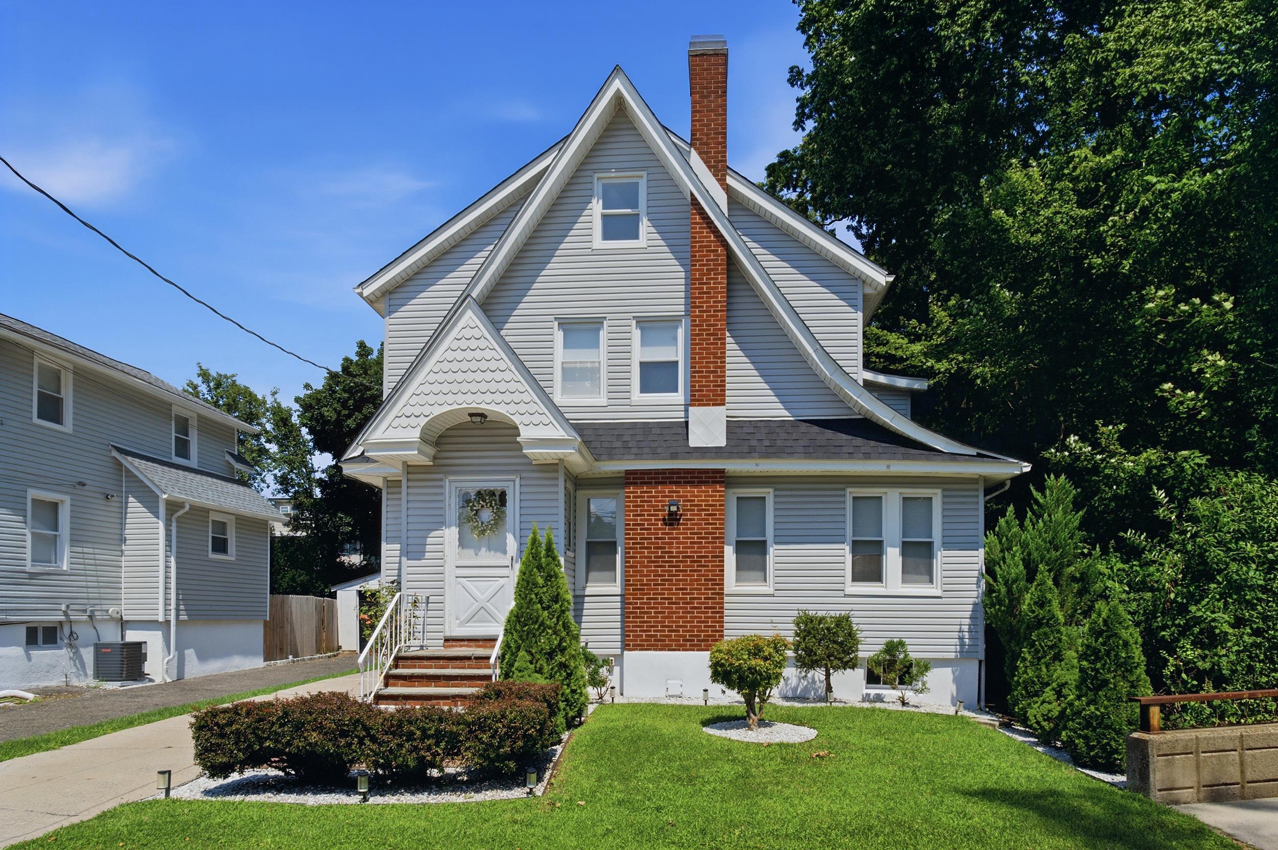 38 SHADYSIDE AVE - Photo 2