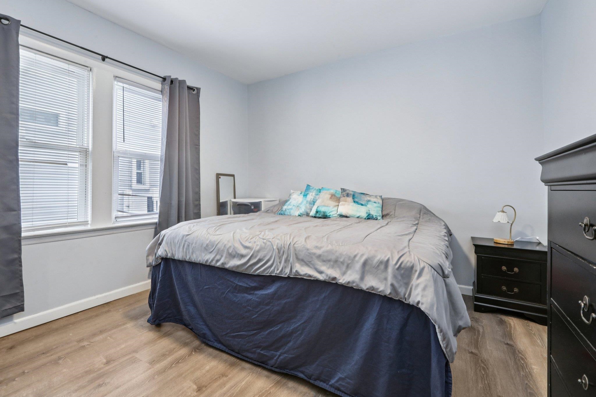 211 NEWARK AVE