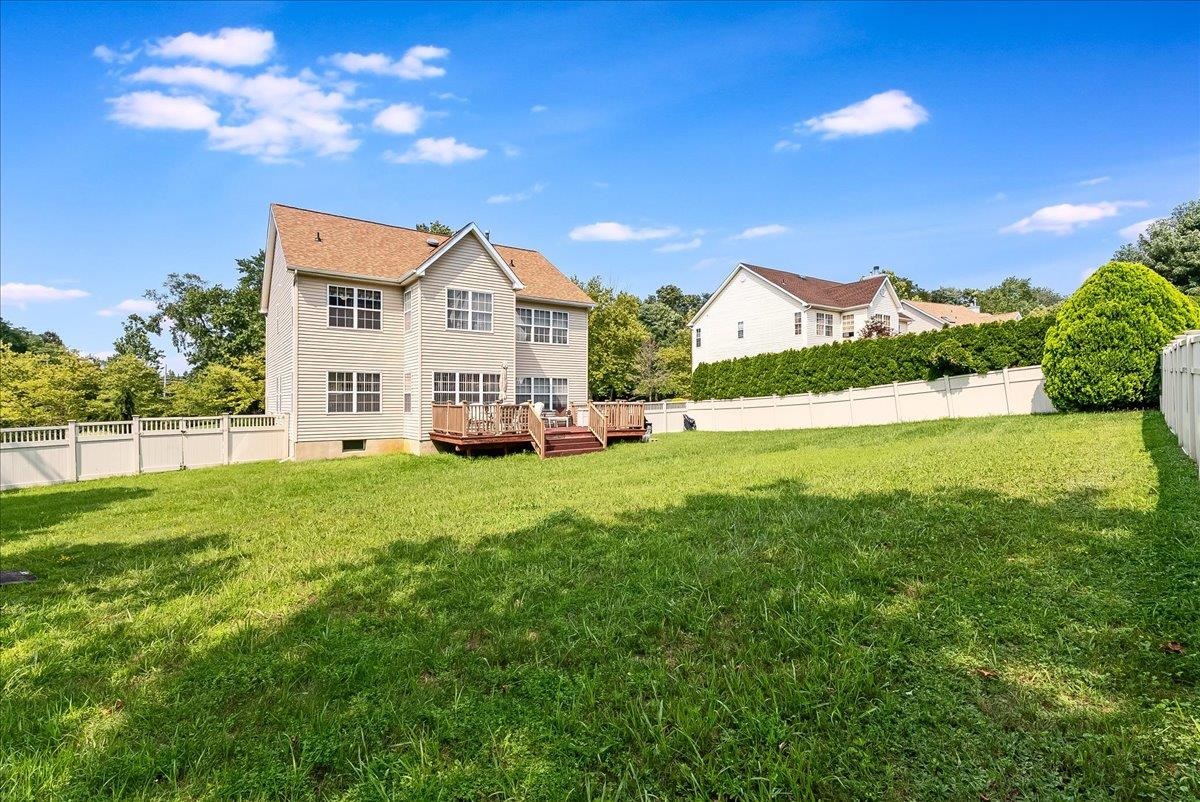 23 CRESCENT RD
