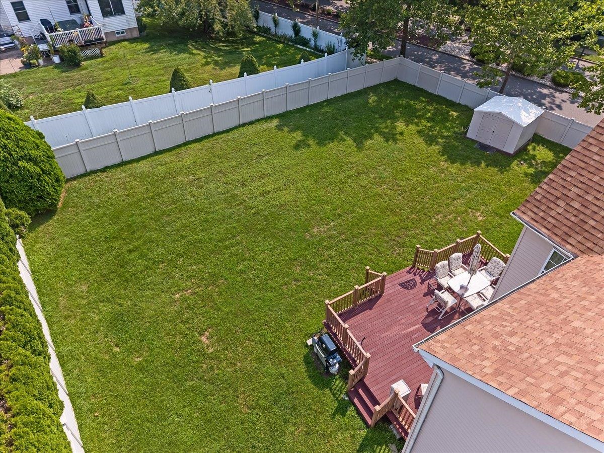 23 CRESCENT RD