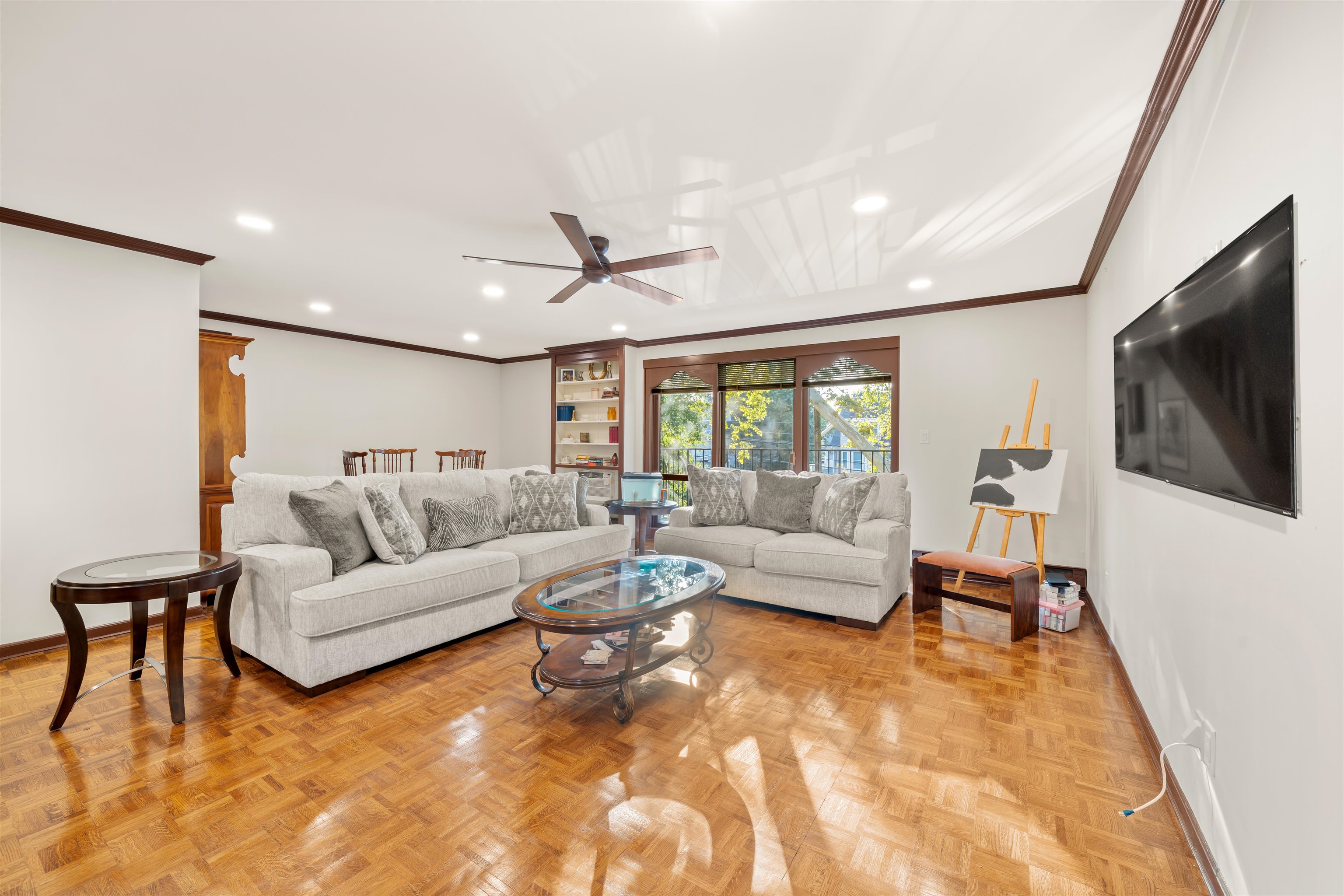 876 JOHN F KENNEDY BLVD #3B