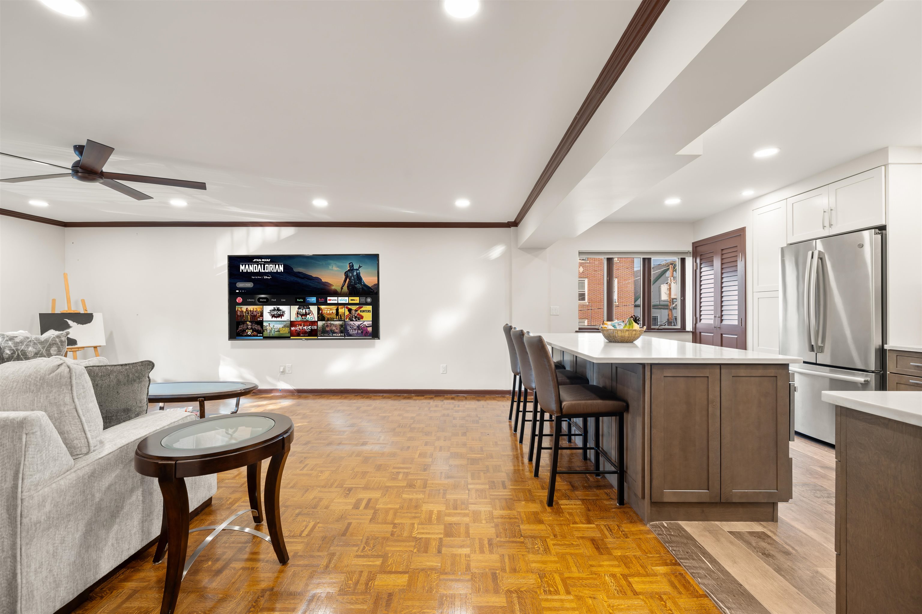 876 JOHN F KENNEDY BLVD #3B