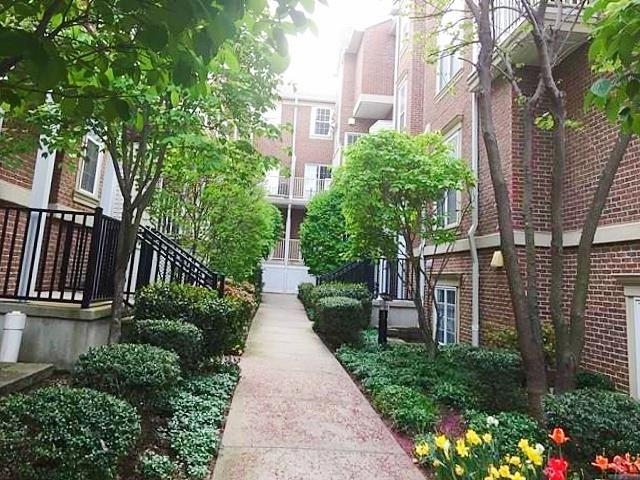 200 DEY ST - Photo 2