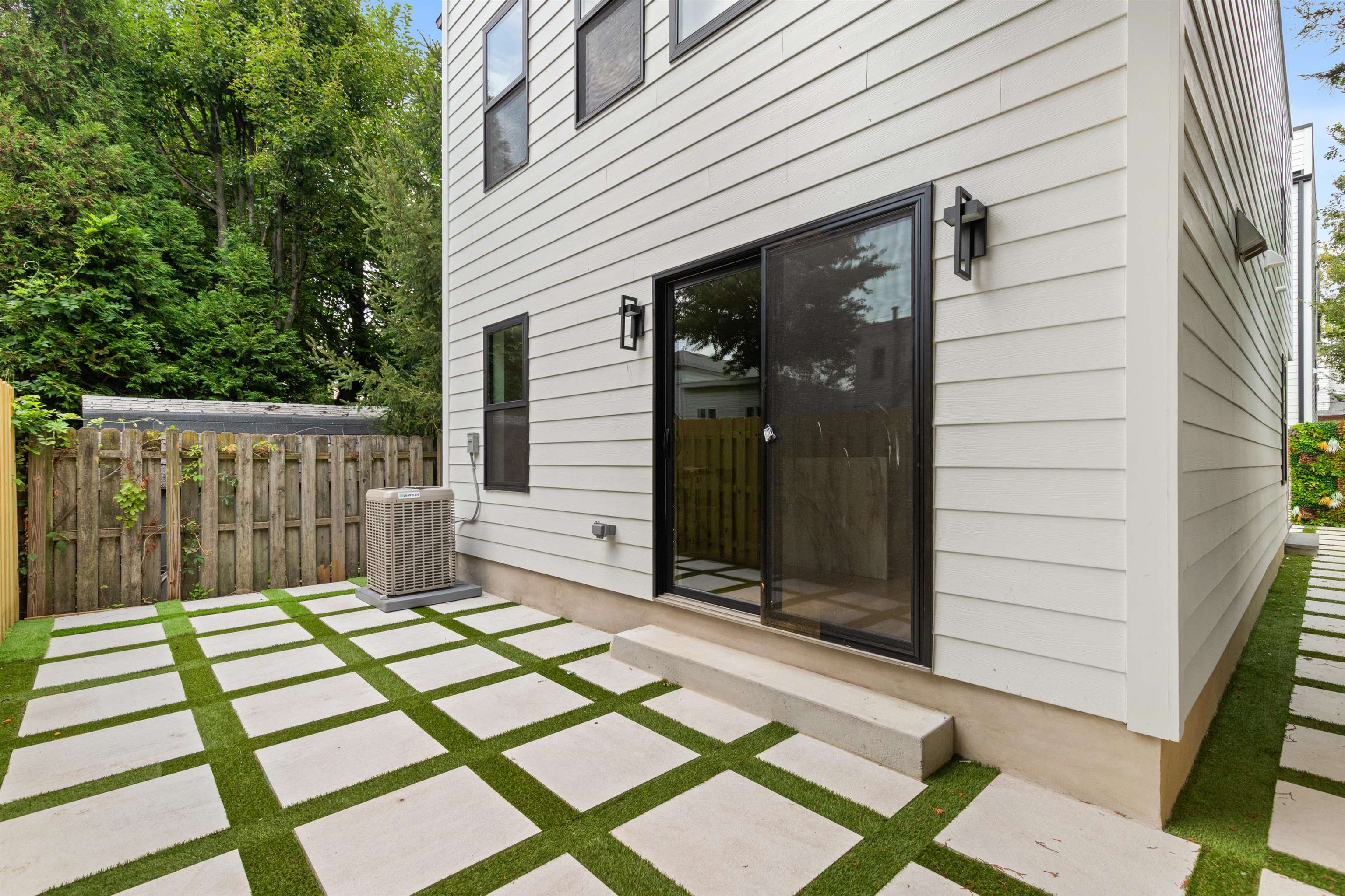 85 SHERMAN PL #Package Deal