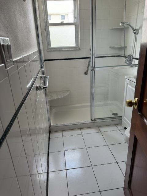 809 4TH ST - Photo 3