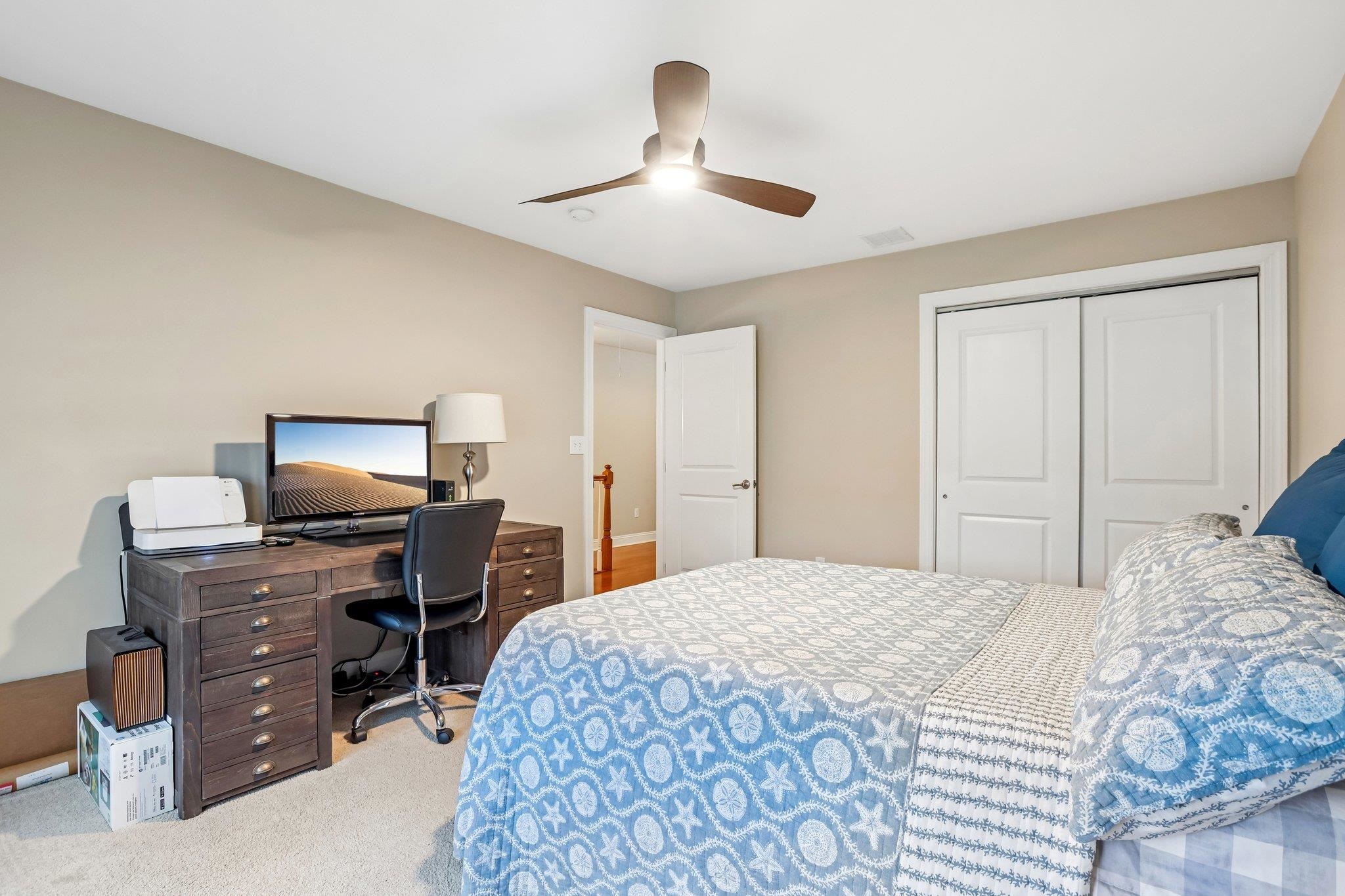 35 RED OAK CT