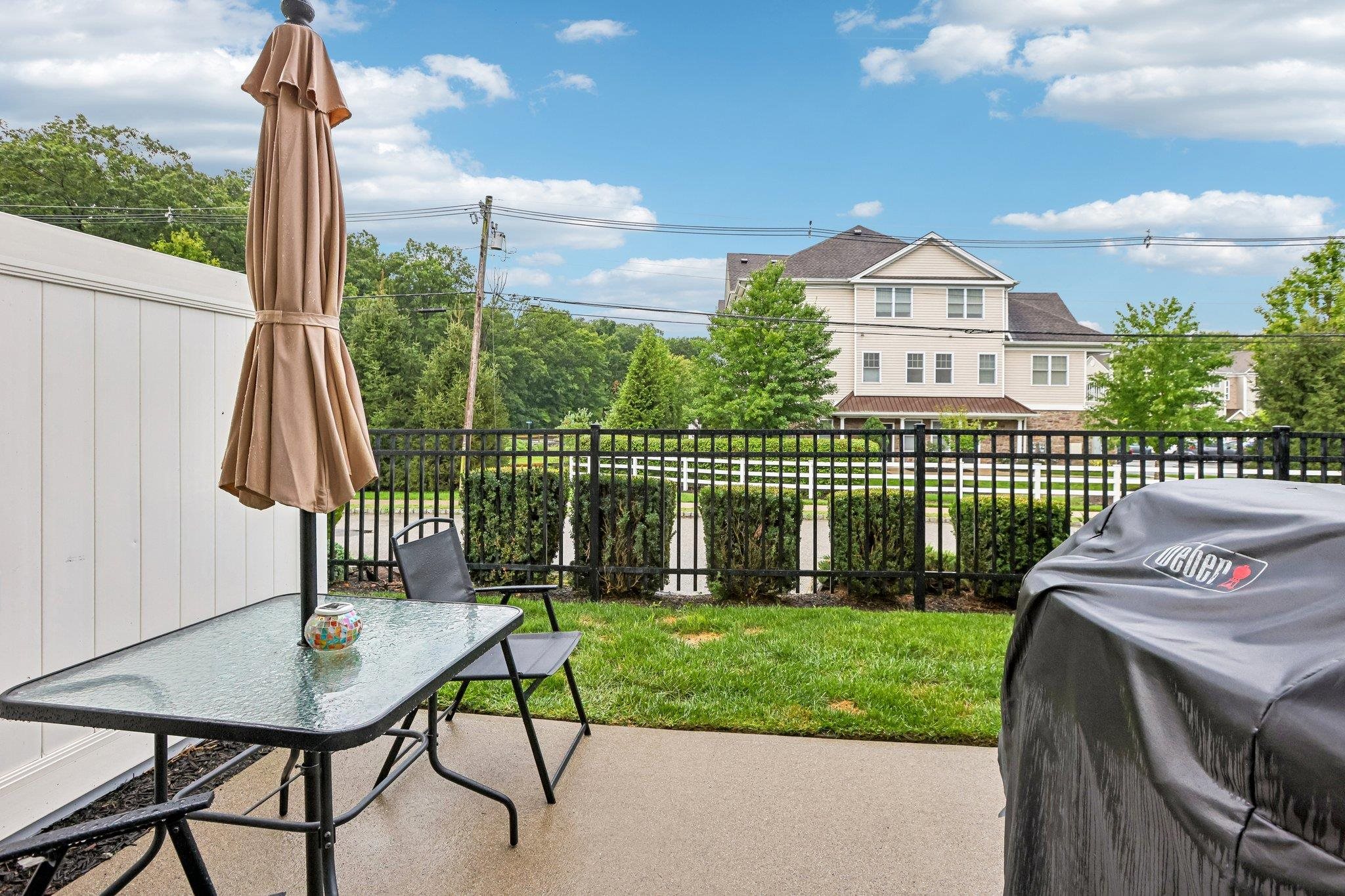 35 RED OAK CT