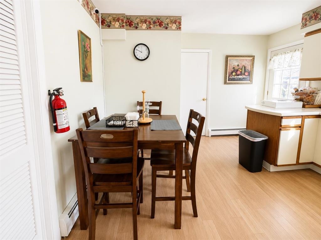49 FRANCES AVE - Photo 4