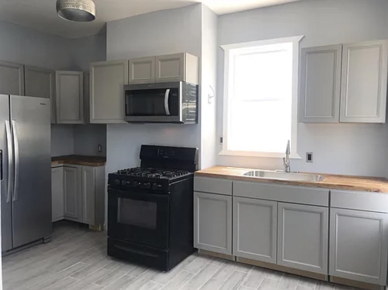 203 DELAWARE AVE - Photo 2