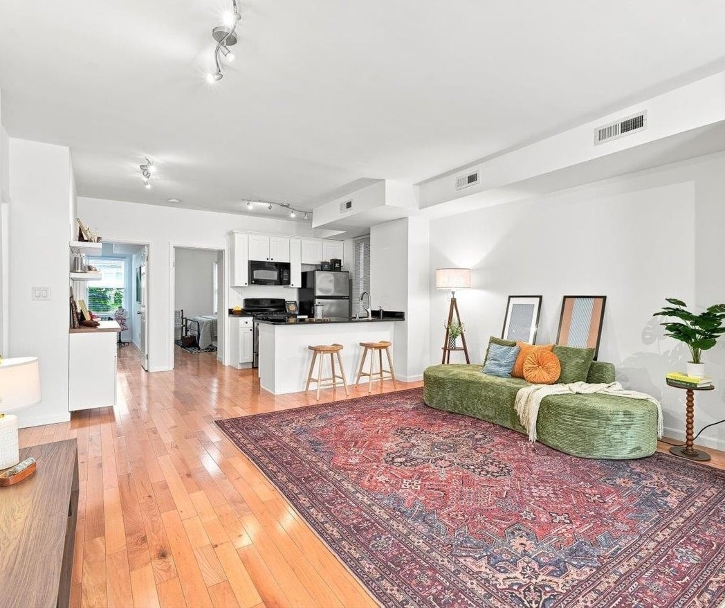 108 PROSPECT ST - Photo 3