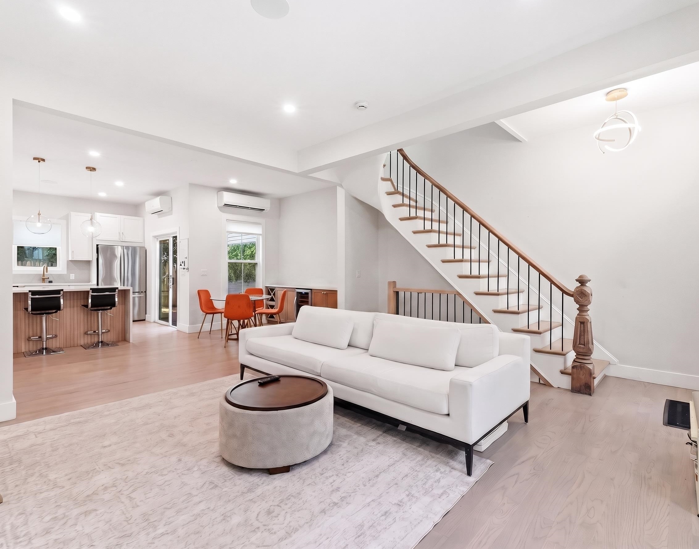 80 SOUTH ST - Photo 3