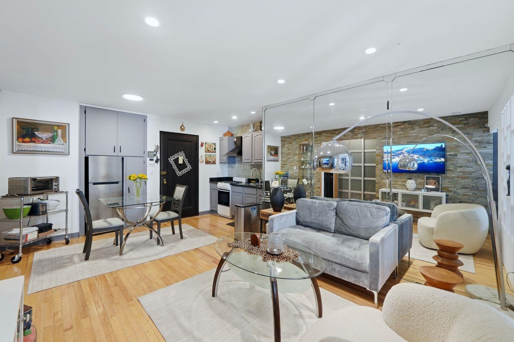 8300 BLVD EAST - Photo 2