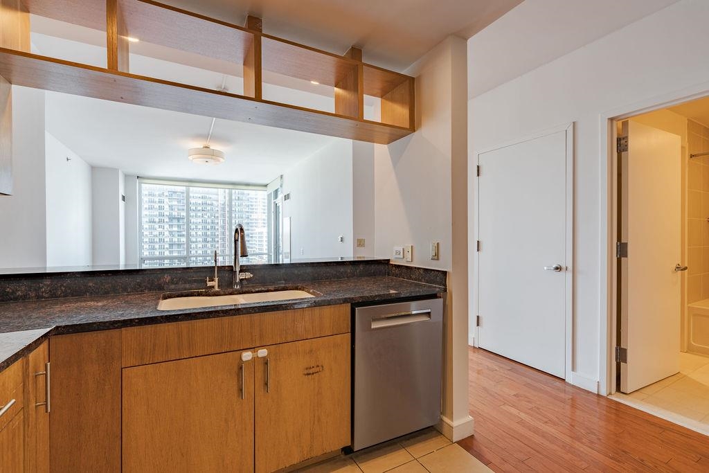 1 SHORE LANE - Photo 4