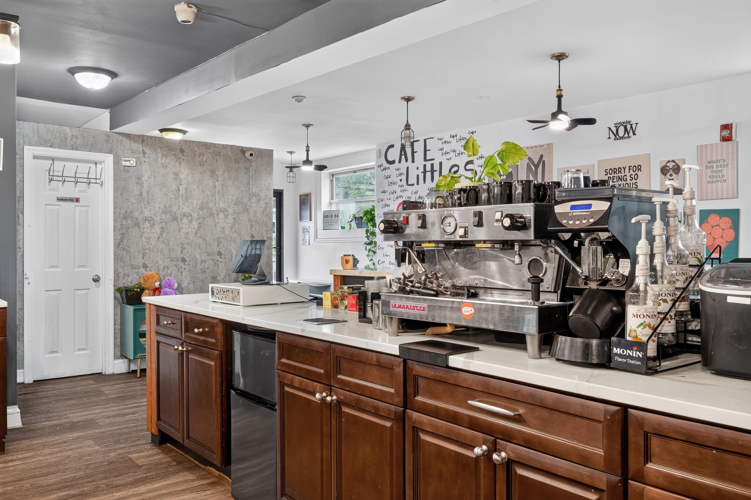 80 MALLORY AVE - Photo 5