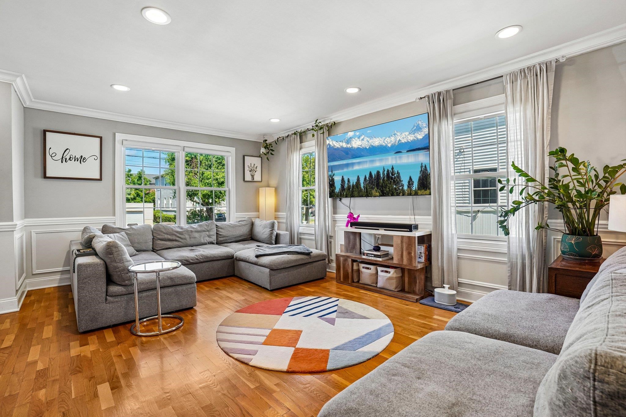 364 GROVE ST - Photo 3
