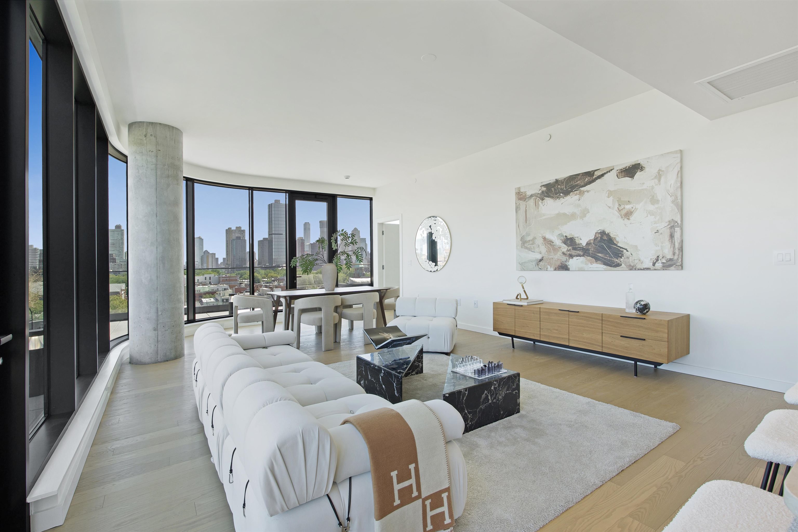 387 8TH ST - Photo 3