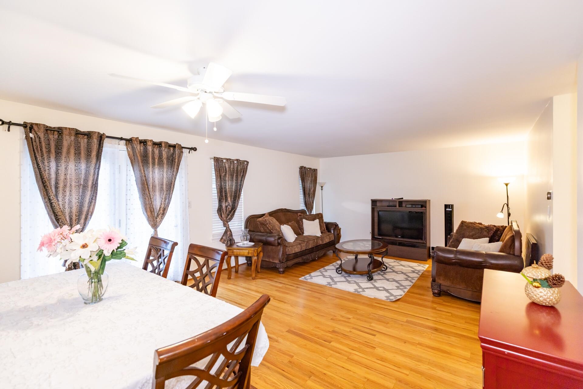 17 HERITAGE CT - Photo 4