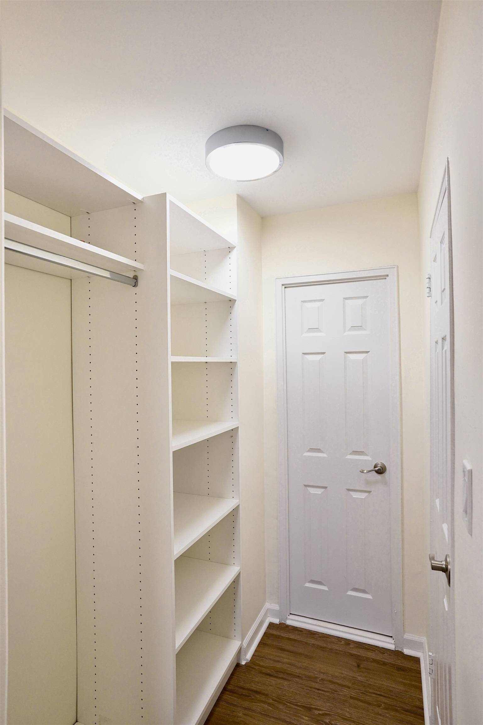 225 ST PAULS AVE - Photo 5