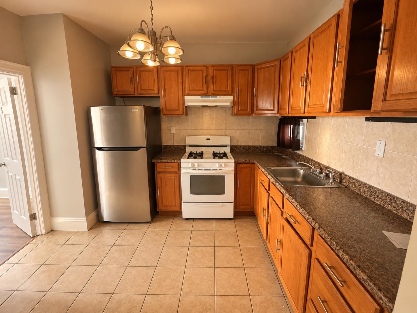 8222 KENNEDY BLVD - Photo 3