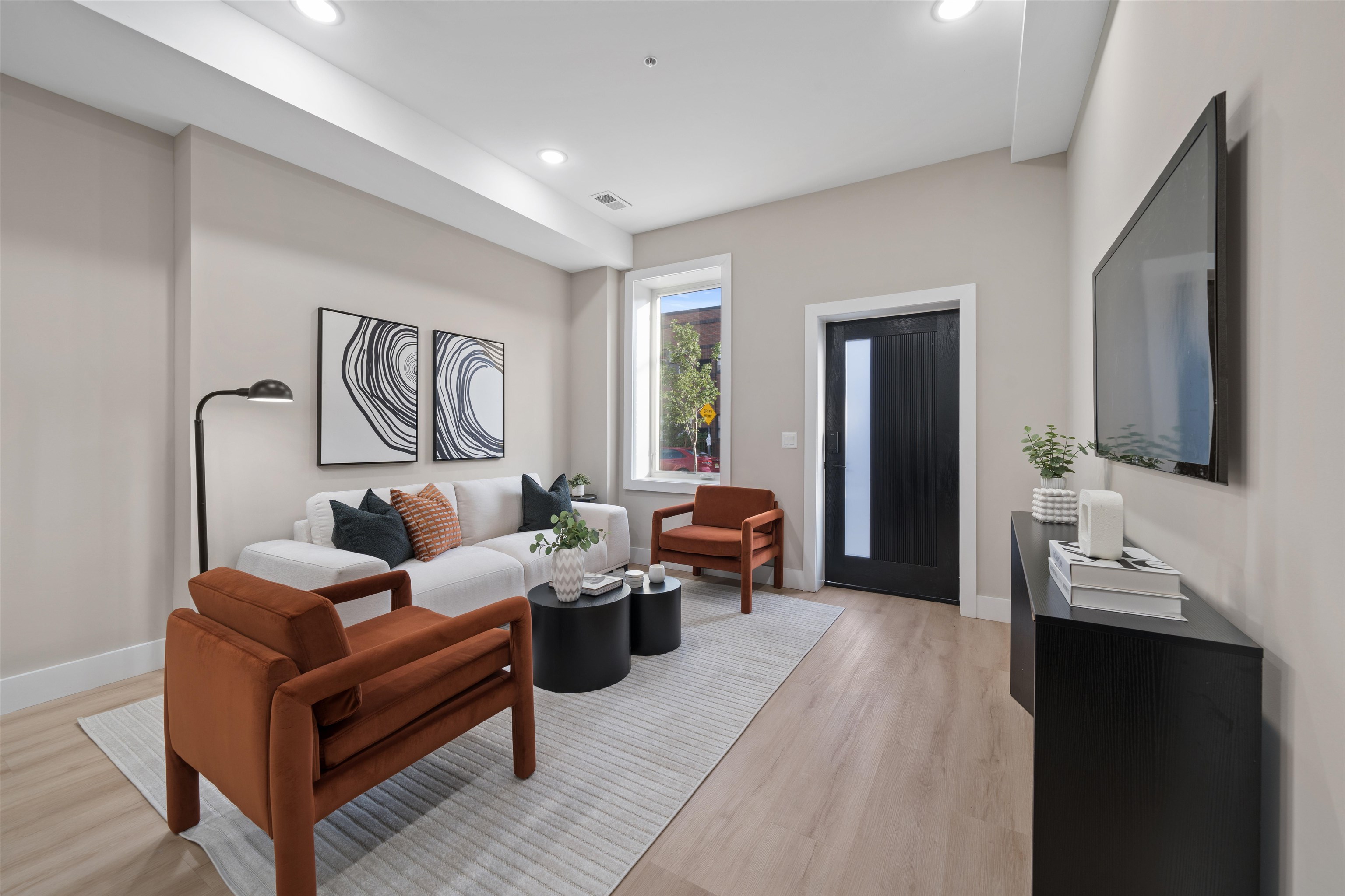 94 SOUTH ST - Photo 2
