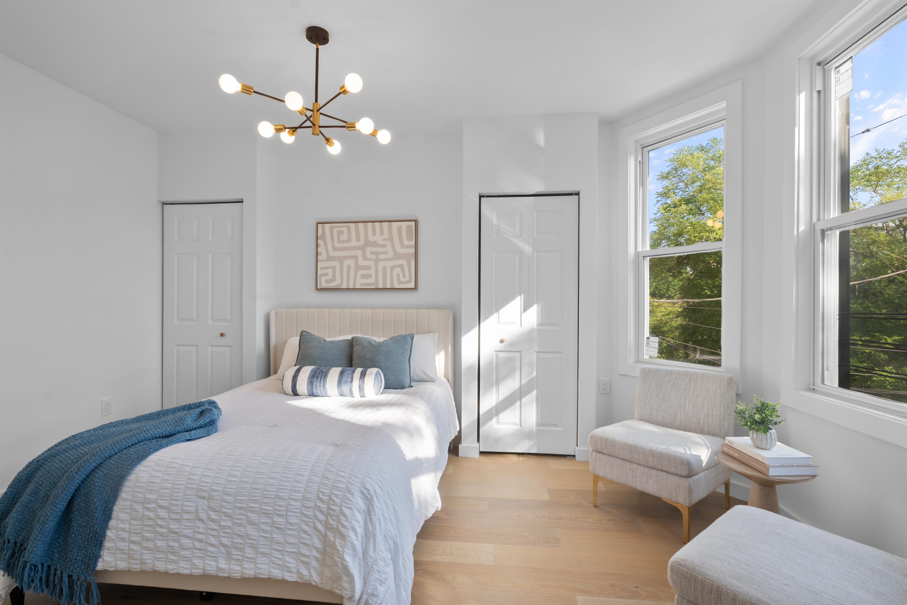 110 MAPLE ST - Photo 2