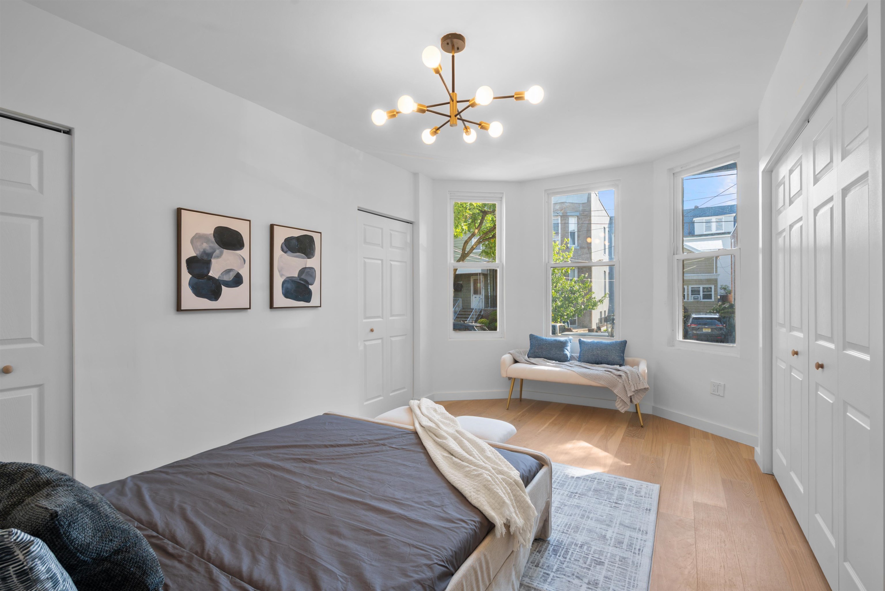 110 MAPLE ST - Photo 4