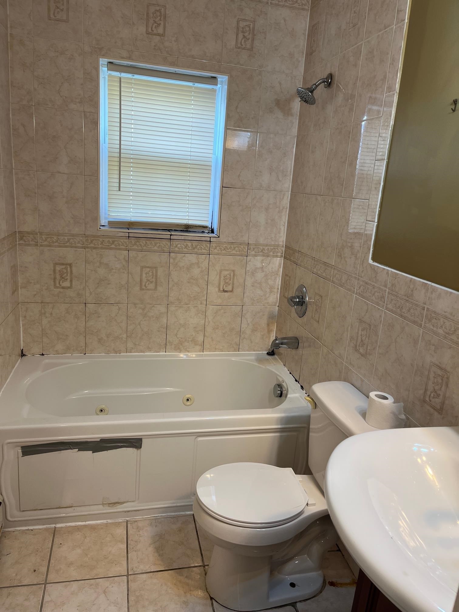 227 HALLADAY ST - Photo 5