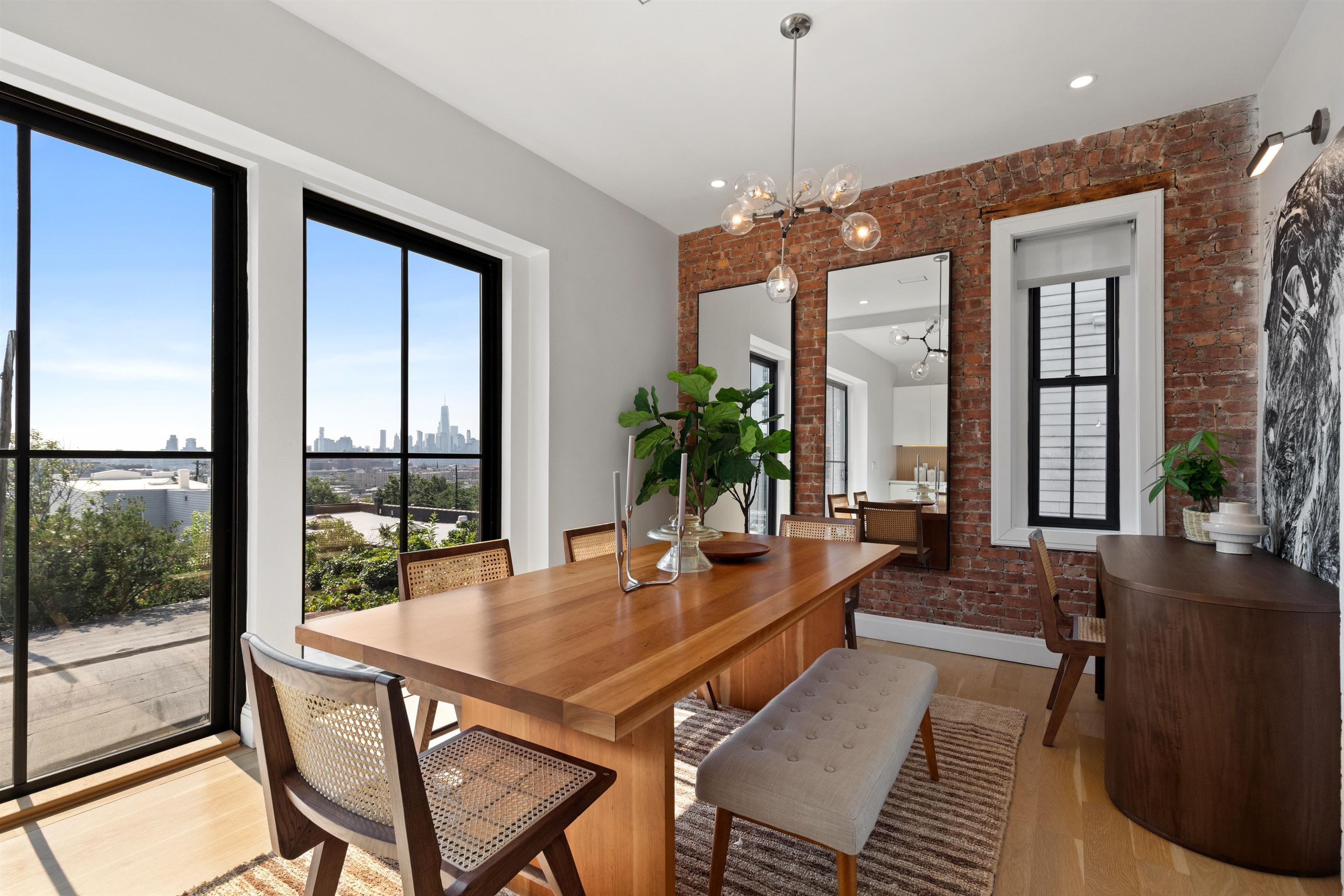 644 PALISADE AVE - Photo 4