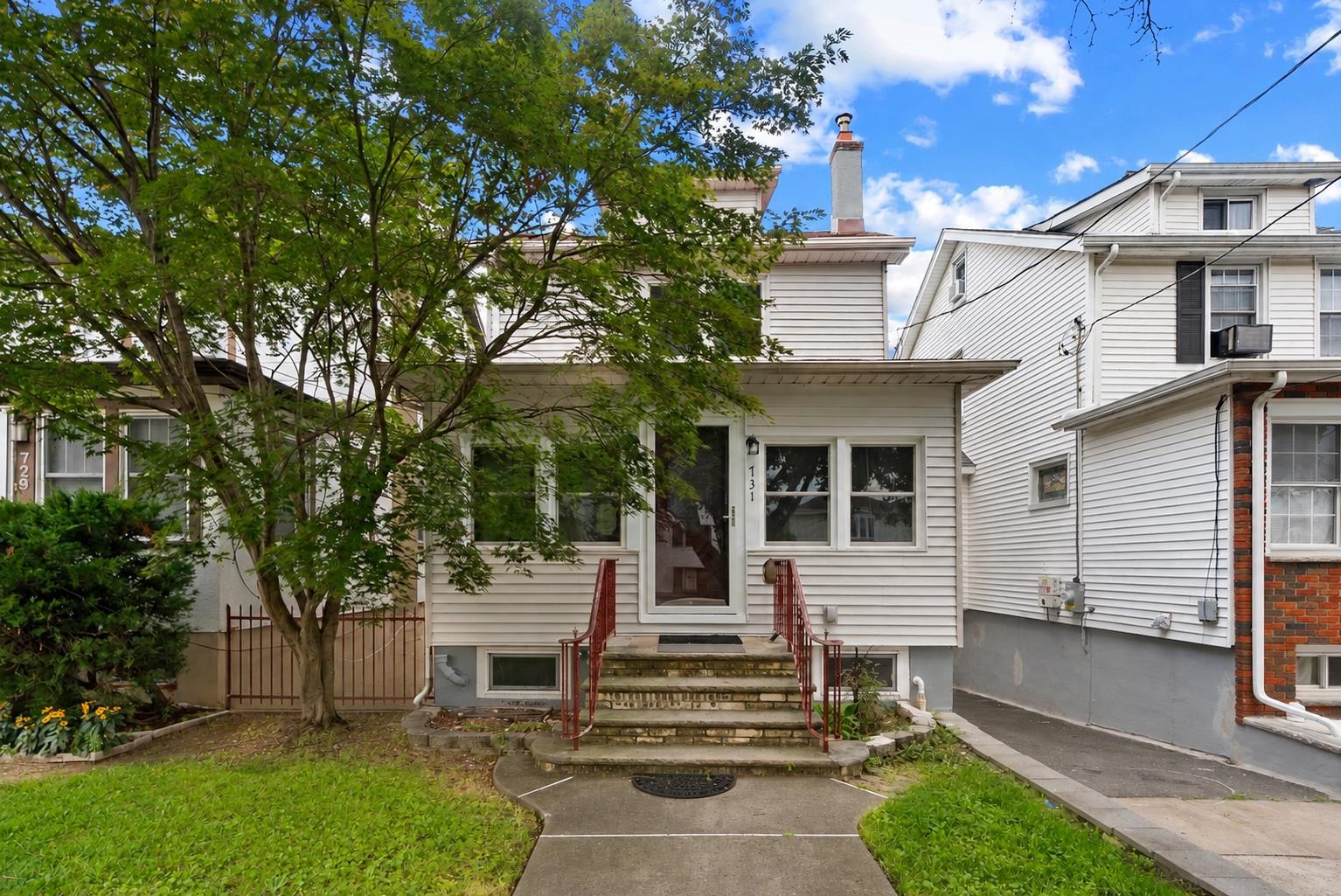 731 HUMBOLDT ST - Photo 2